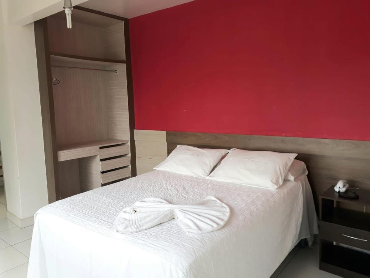 Kris Hotel Petrolina Kültér fotó
